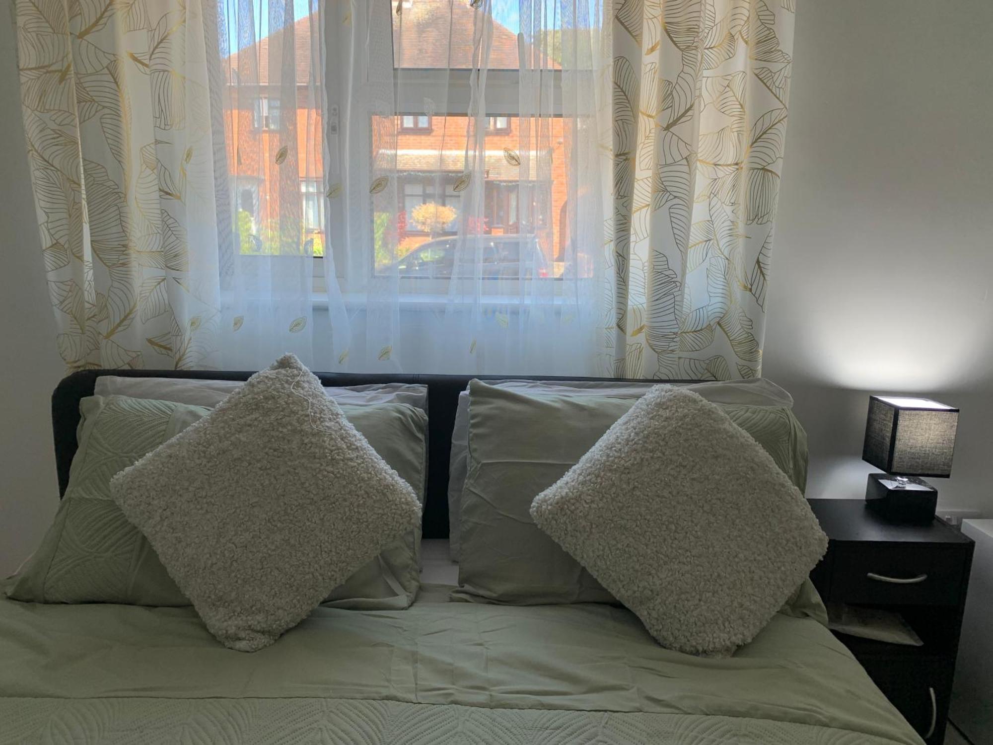 Double Room Bentilee Bucknall  エクステリア 写真